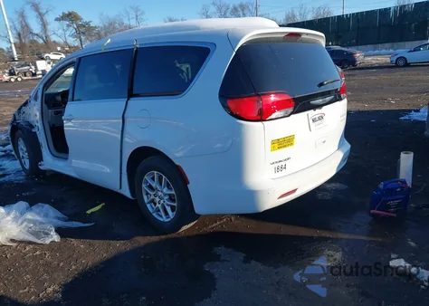 2023 Chrysler Voyager Lx из США, поврежденный, VIN 2C4RC1CG7PR574799